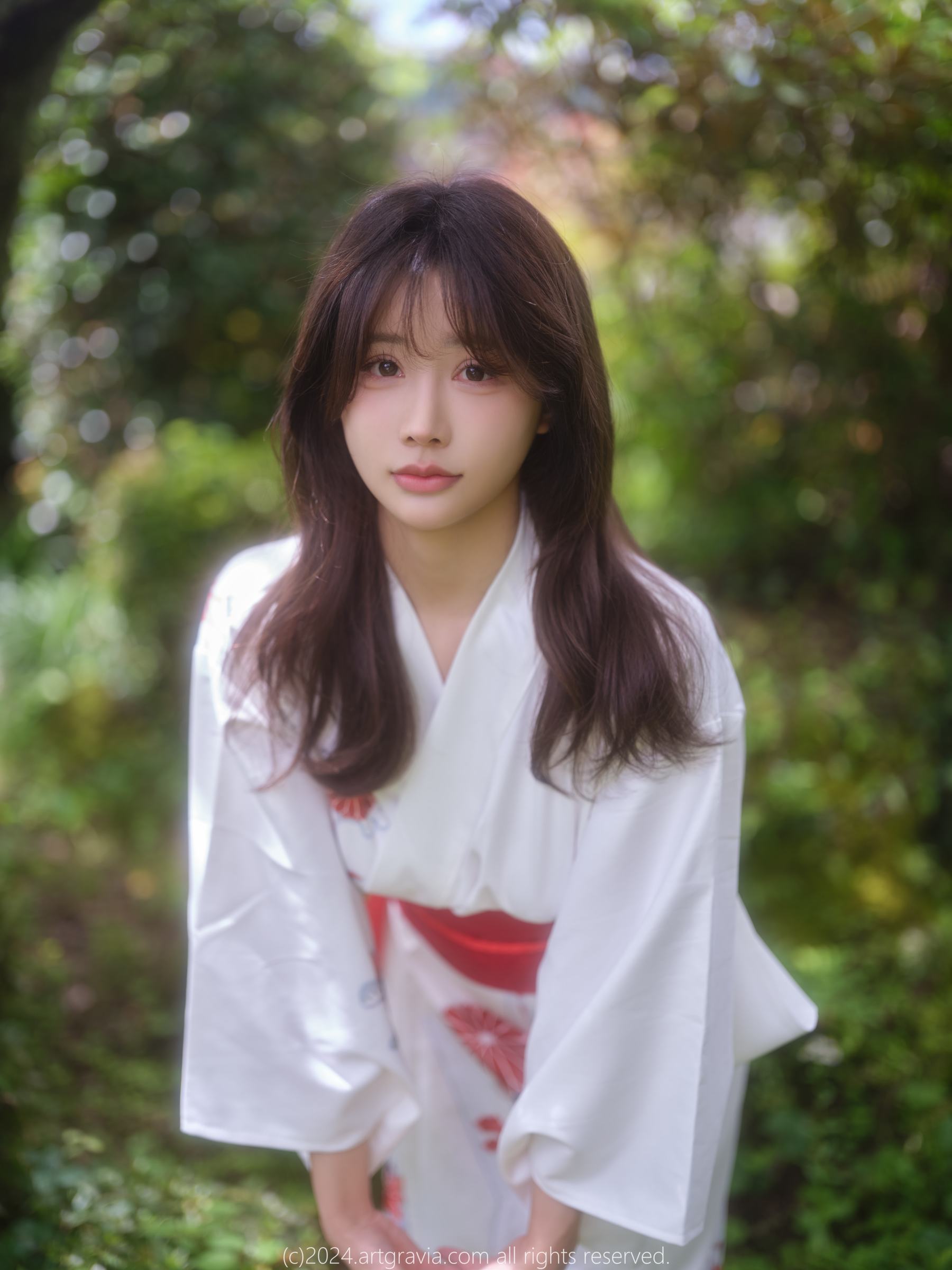 Artgravia和服美女姣好面容夏日阳光户外写真