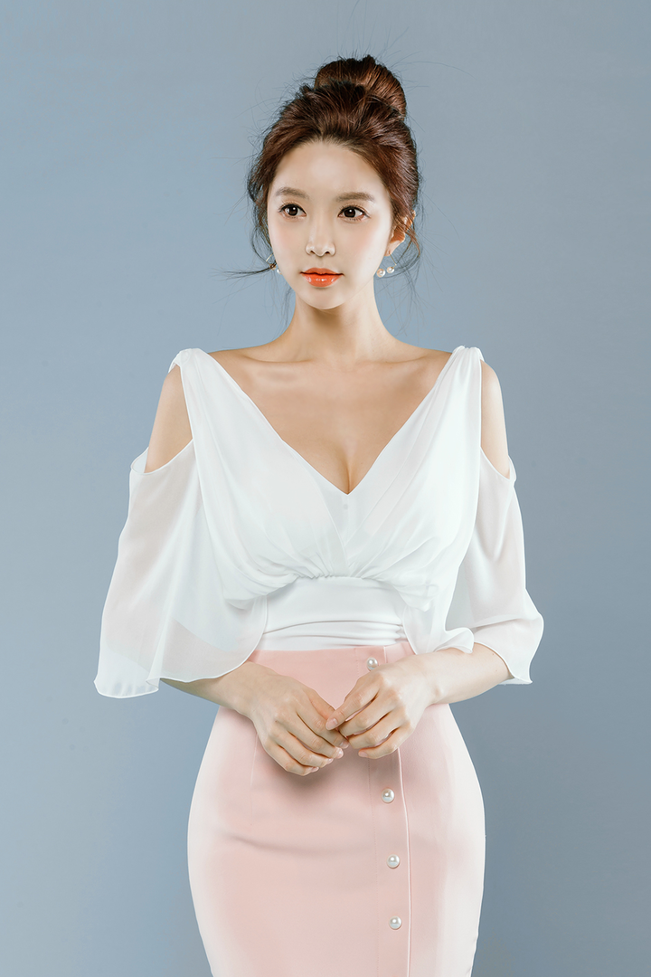 高清极品韩国美女朴秀妍图片