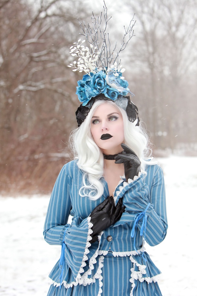 欧洲彩妆美女写真图片