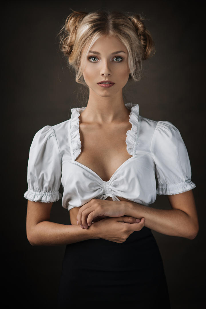 高清欧美女生肖像艺术写真图片