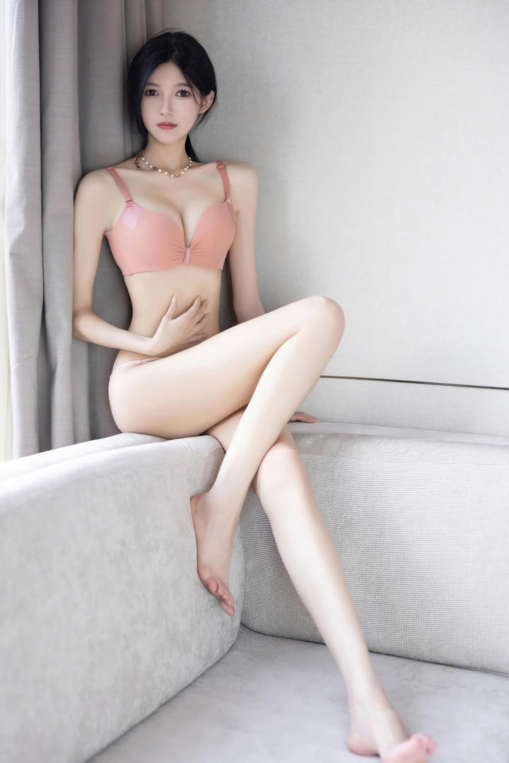 极品美腿玉足美女高清性感内衣照图片大全