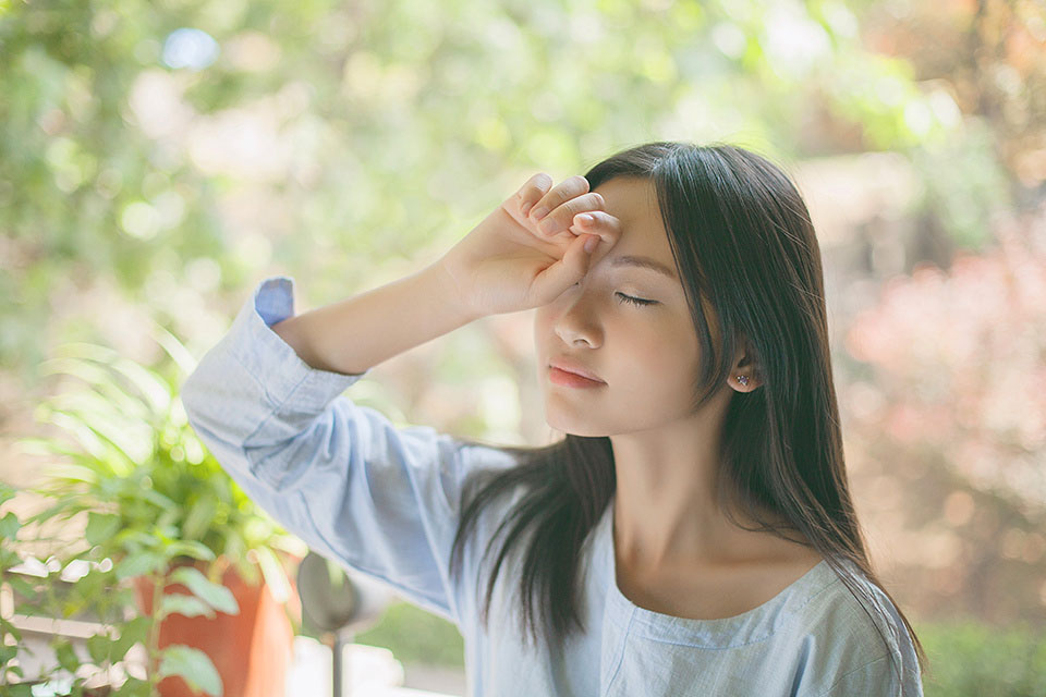 甜美姑娘的可爱面容