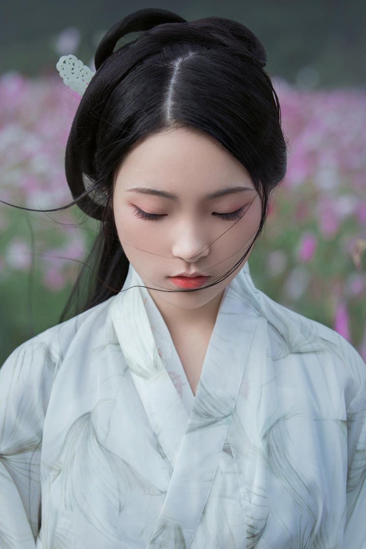 4K清纯古装汉服女生唯美艺术写真图片