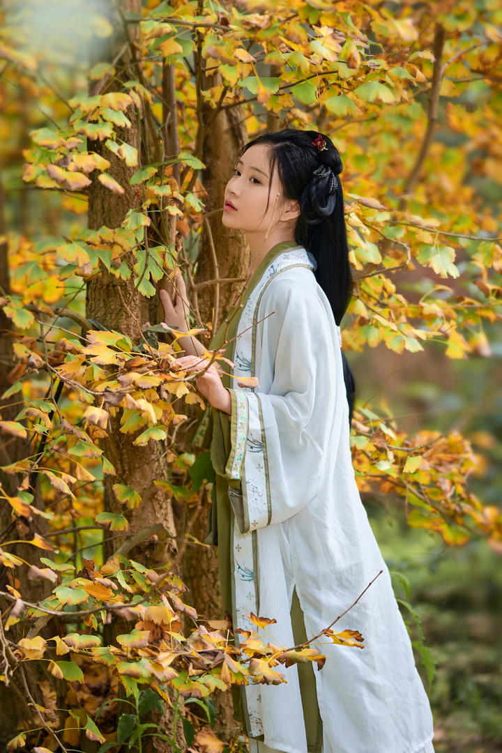 高清汉服美女户外唯美人像艺术写真照片