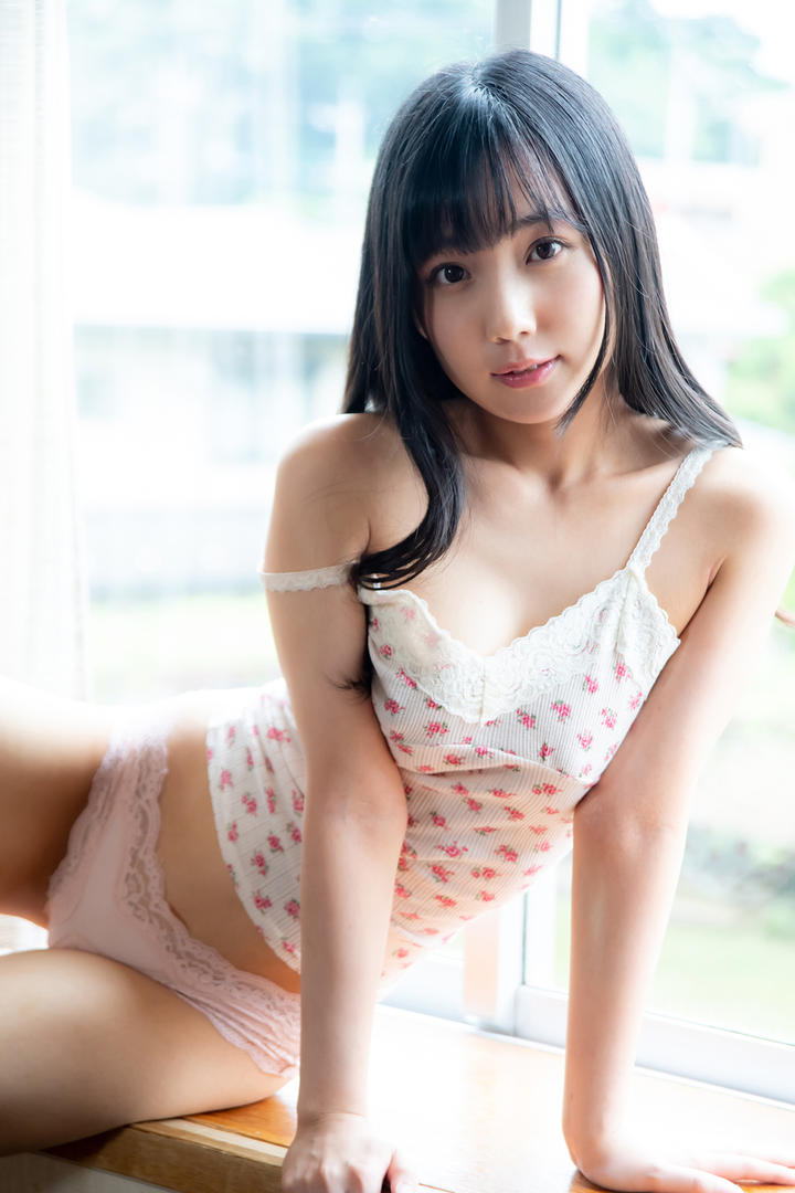 高清日韩AV在线清纯美女素人内衣照片