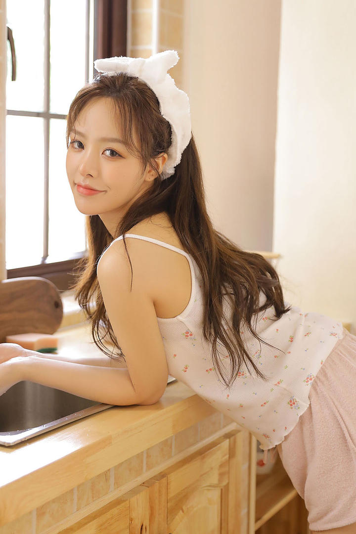 女生头像小清新 可爱清纯邻家女孩美女写真图片