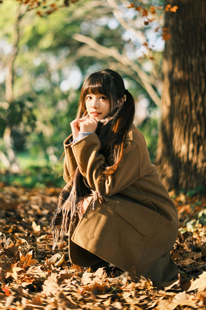 韩国清纯双马尾学生妹户外人像摄影写真图片