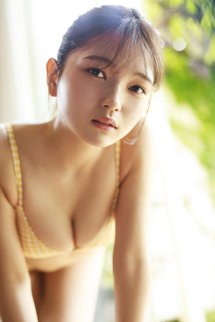 东京大学校花内衣私房照-纯欲系少女の日常内衣写真照欣赏