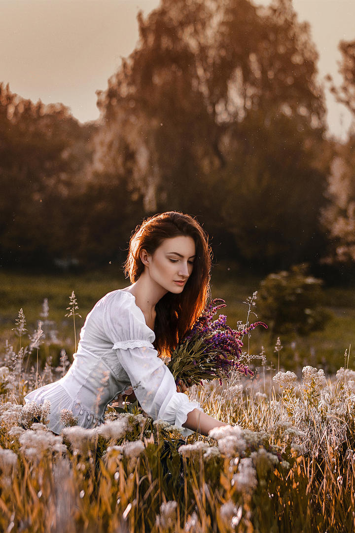 摘花的欧美美女写真