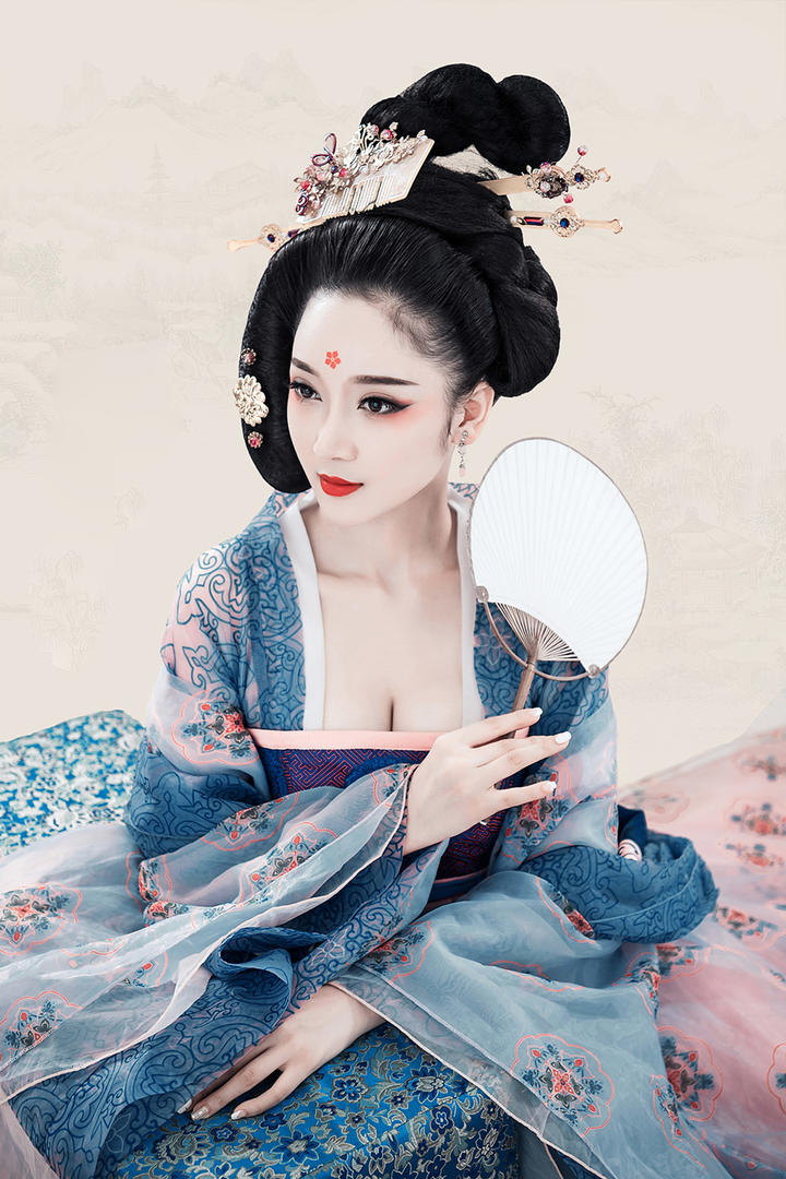 绝世美颜唐装汉服古装美女艺术摄影图片
