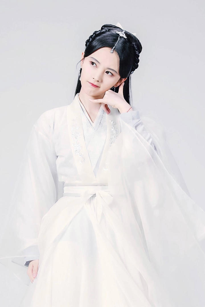 4K古装汉服美女明星鞠婧祎高清写真图片