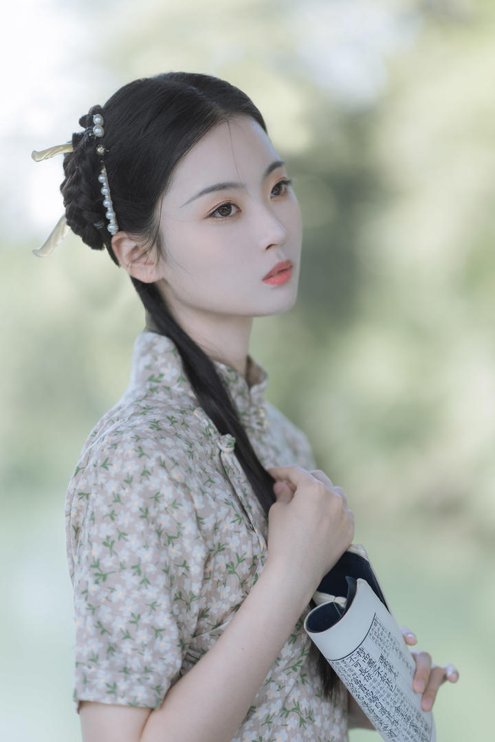 超清水嫩江南女子旗袍美女壁纸大全
