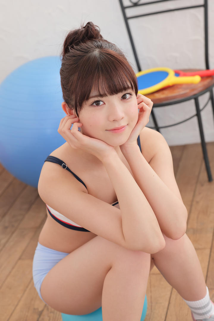 清纯可爱日本高中生美女内衣艺术照写真集