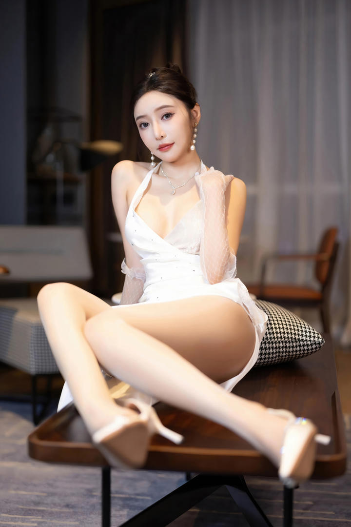 秀人网极品网红美女嫩模王馨瑶人体艺术欣赏