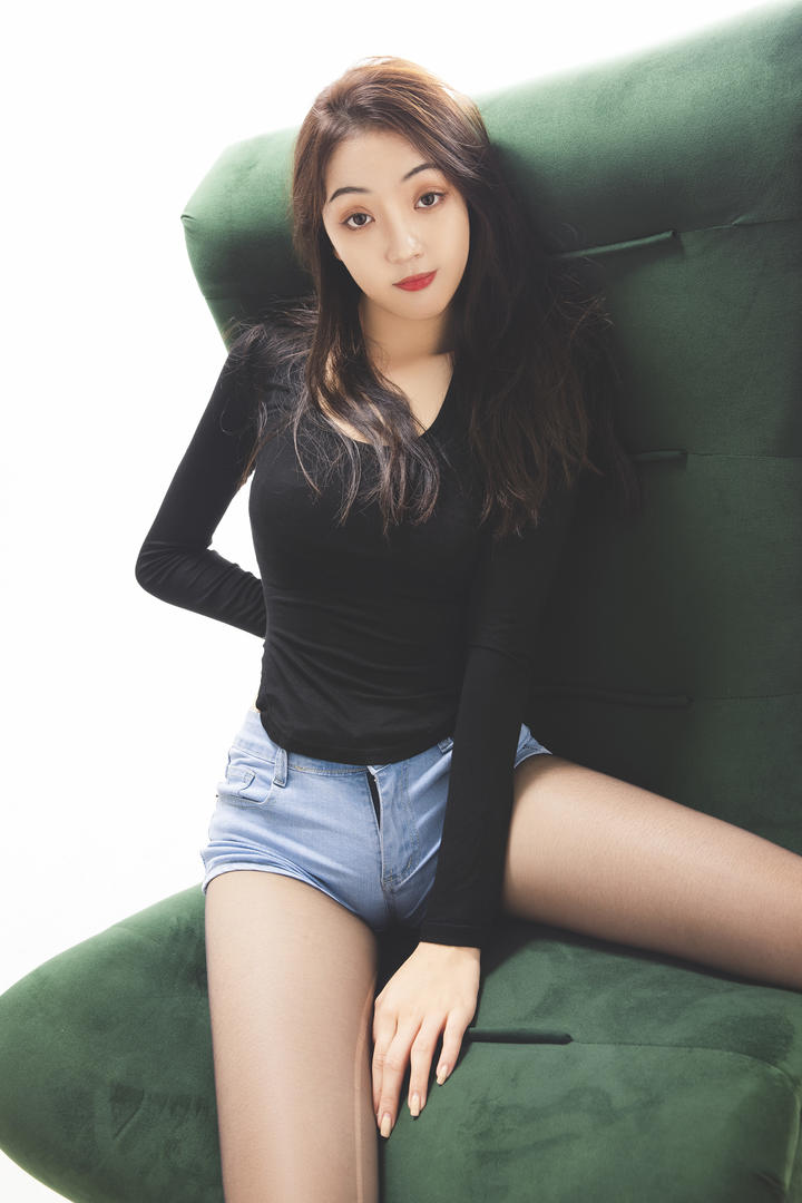 极品mm131美女性感图片