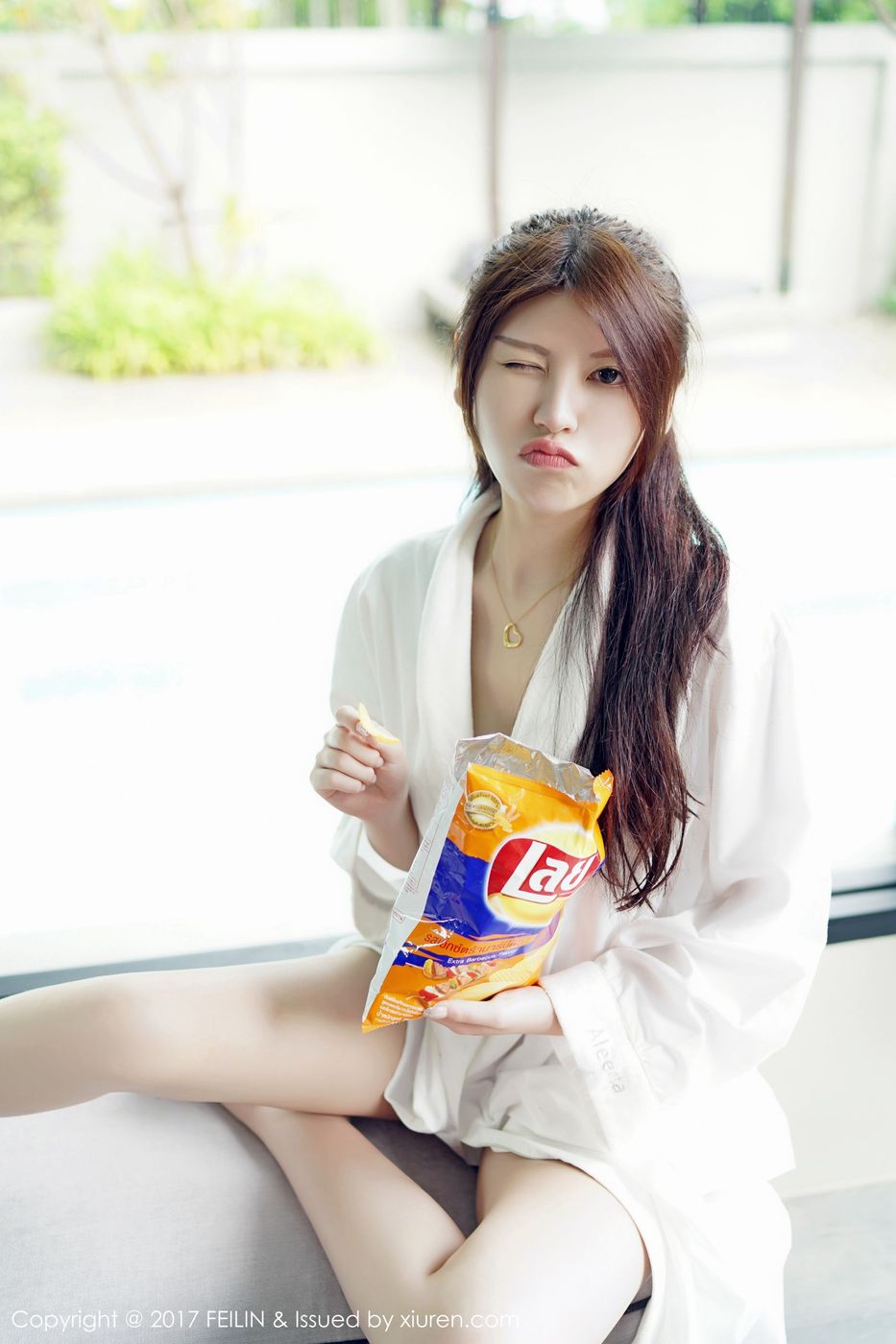 嗲囡囡新人嫩模PaPa妈咪傲人美胸修长美腿首套写真