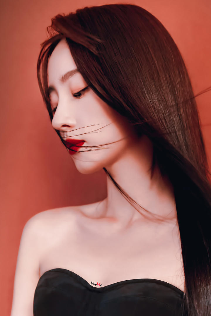 高冷气质女神胡冰卿个人时尚写真图片