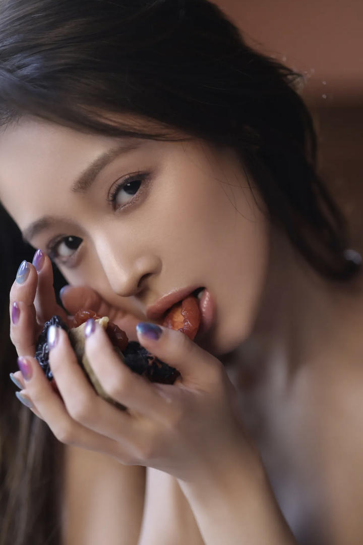 性感韵味日本妈妈美女销魂写真gogo图库