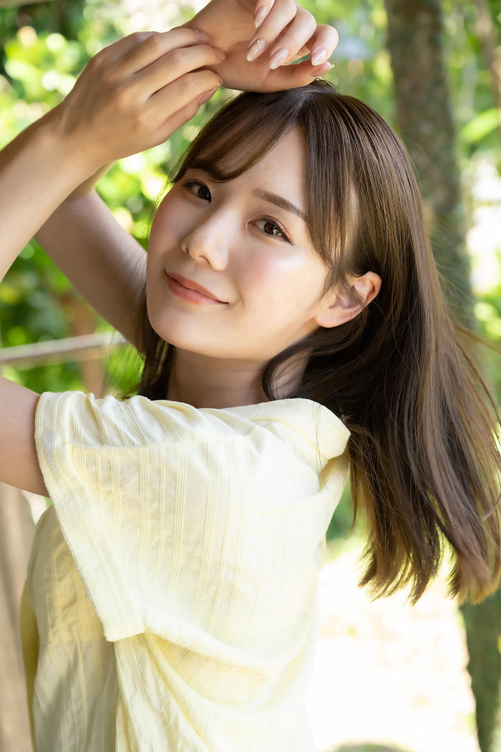 4K养眼清纯日本美女摄影写真图片