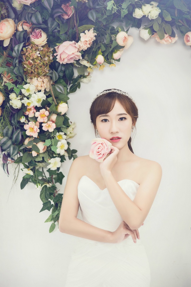 婚纱照女图片