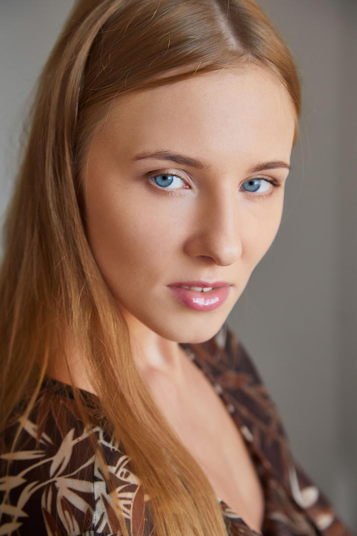 成熟性感的欧美美女高清图片