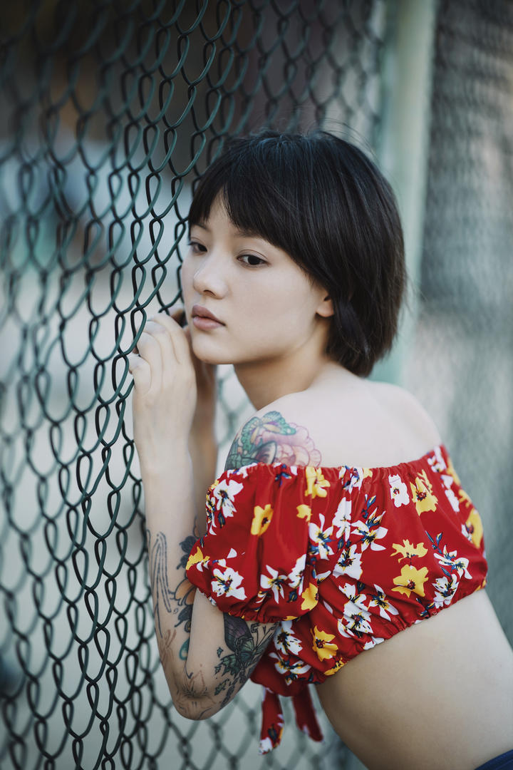 高清国产精品久久久久久美女图片