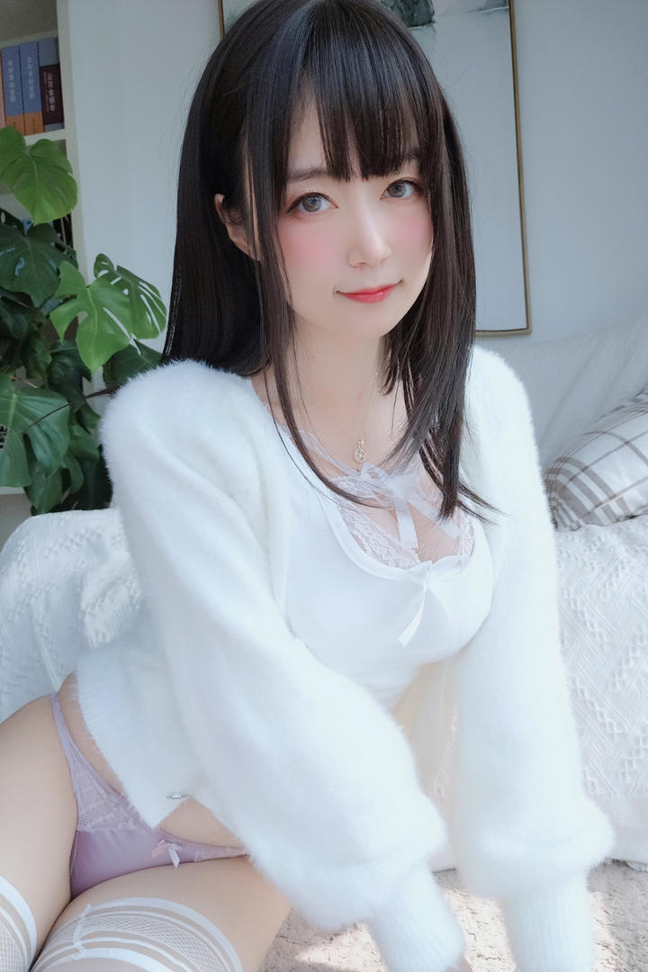 国产极品性感主播小姐姐大胆自拍套图