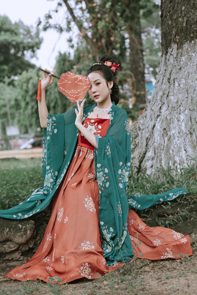 古典汉服唐风美女图片