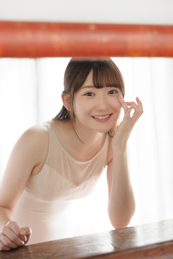 日本伦理片女一号性感写真图片