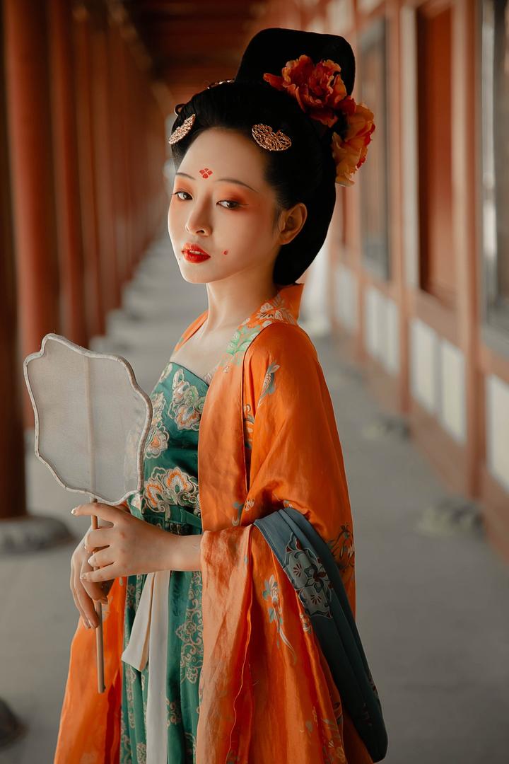唯美唐朝贵妃古装美女艺术人像摄影写真图片