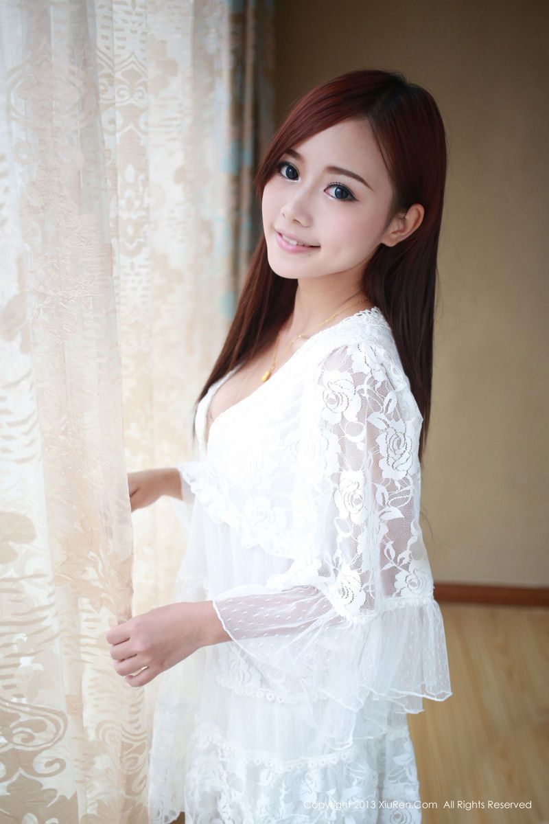 秀人网美女模特Toro羽住玲珑身材浴室内衣诱惑私房美图