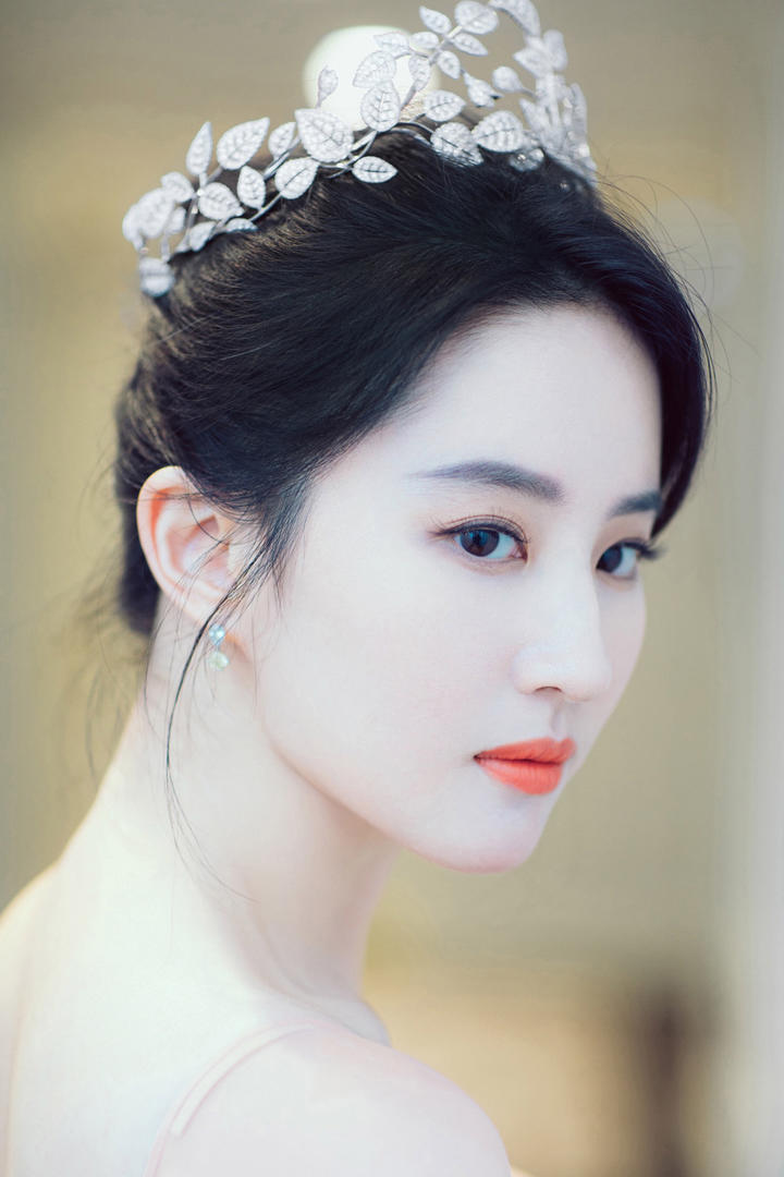 神仙颜值美女明星刘亦菲高清美照