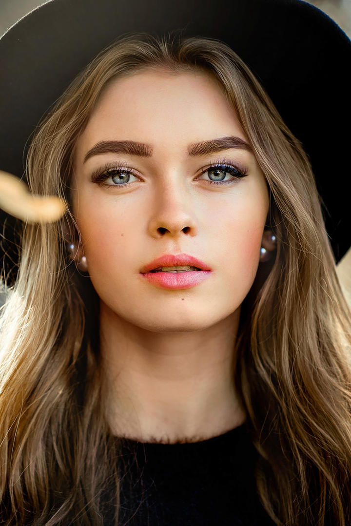 国外高清美女脸部特写人像艺术摄影图片