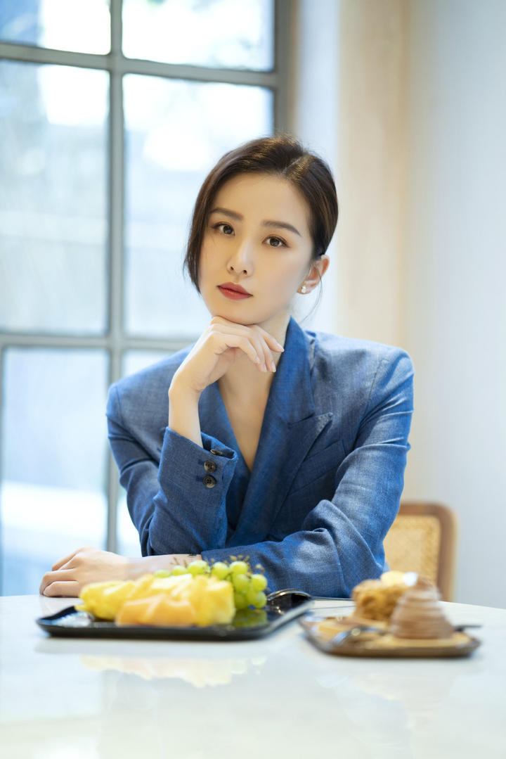 刘诗诗优雅气质写真图片