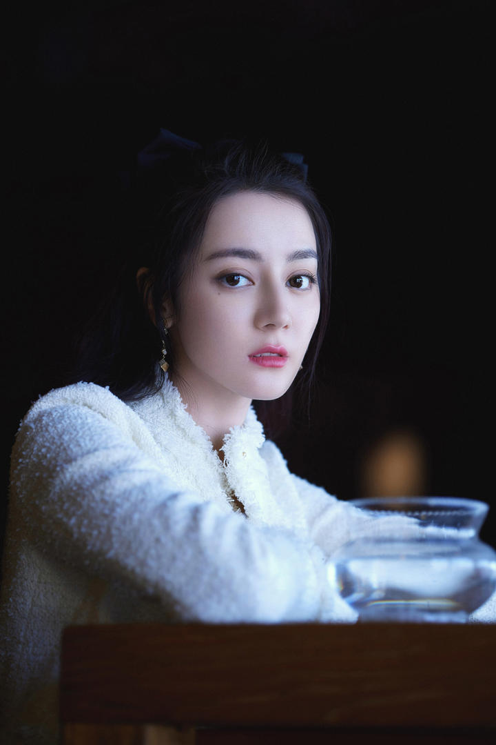 明星专区迪丽热巴古装写真图片
