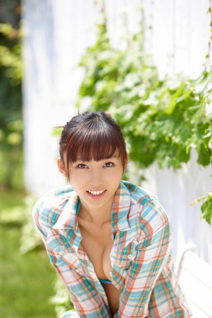 若隐若现的好身材清纯日本女优美女大全