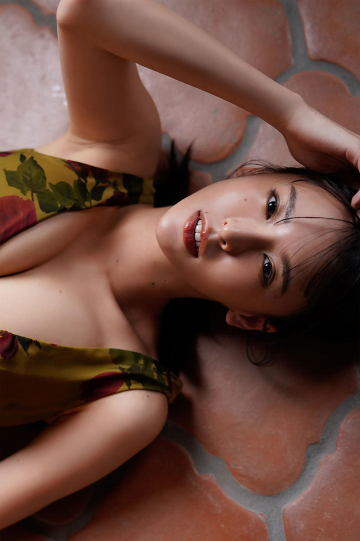 日韩AV女优高清大图