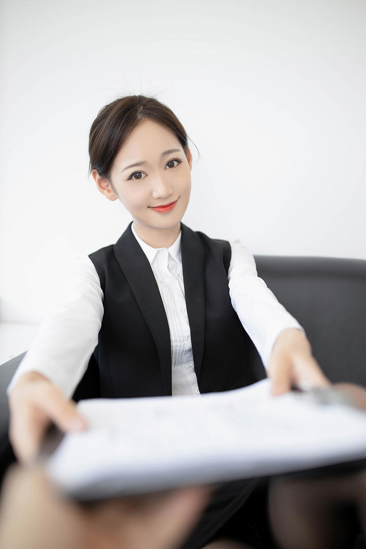 国内清纯漂亮美女唐安琪制服美女写真图片