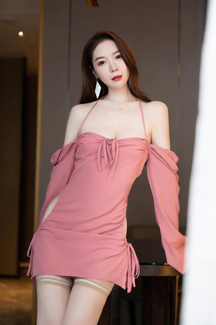 国内漂亮推女郎梦心玥高清116美女写真图片