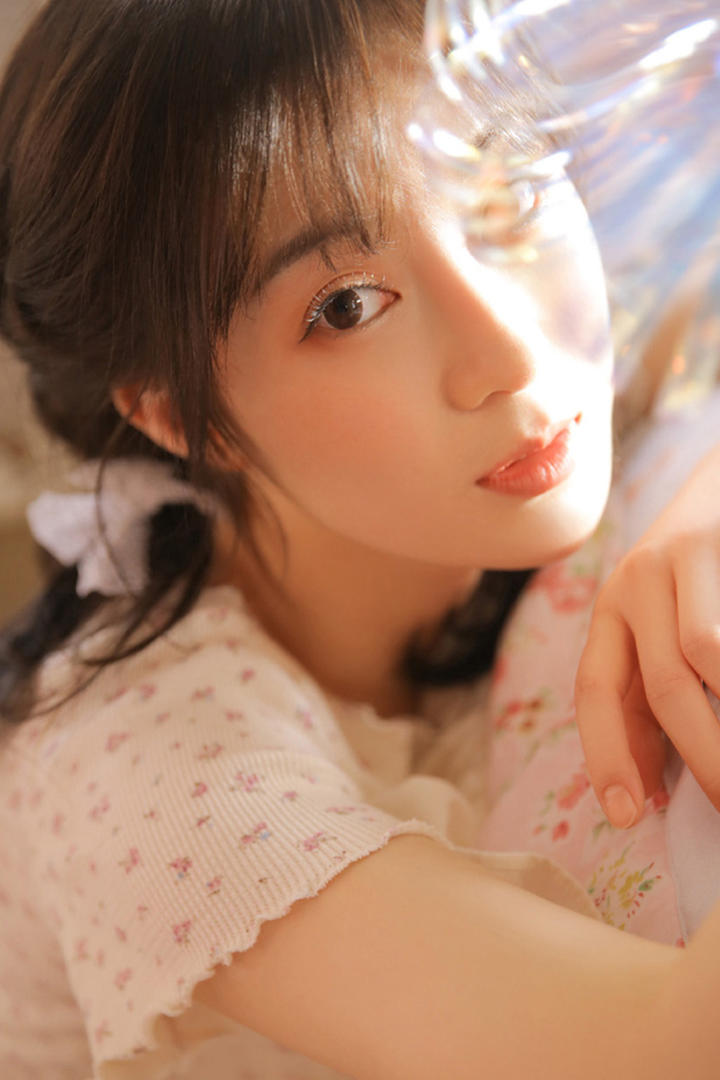 高颜值极品气质美女特写