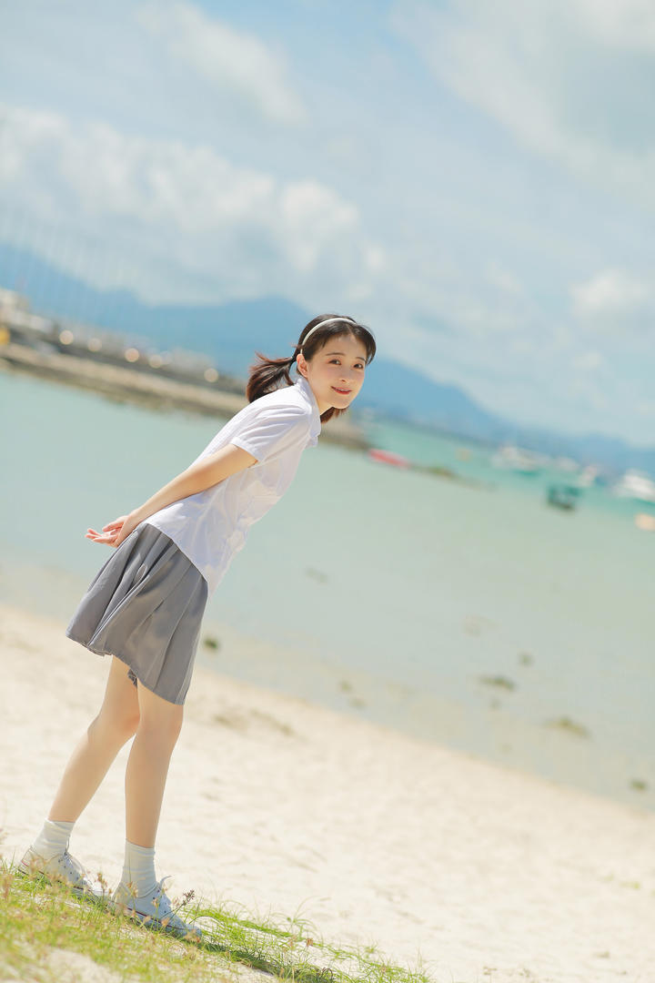 清爽夏日时光清纯日本女生高清海边摄影图片