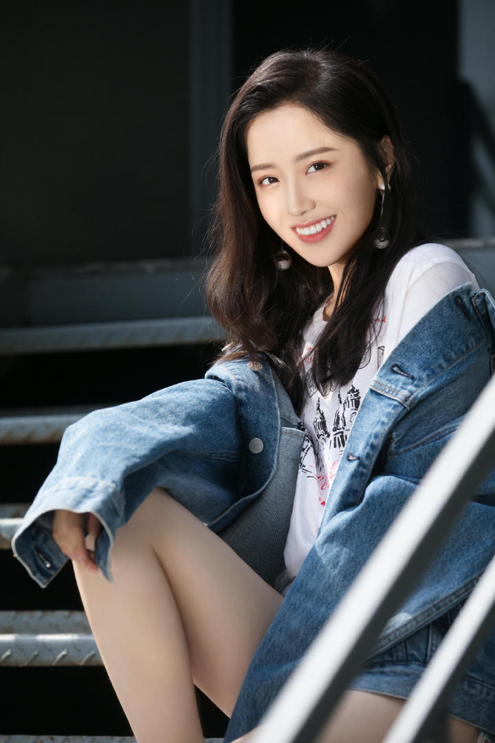 王艺瑾高清唯美写真图片