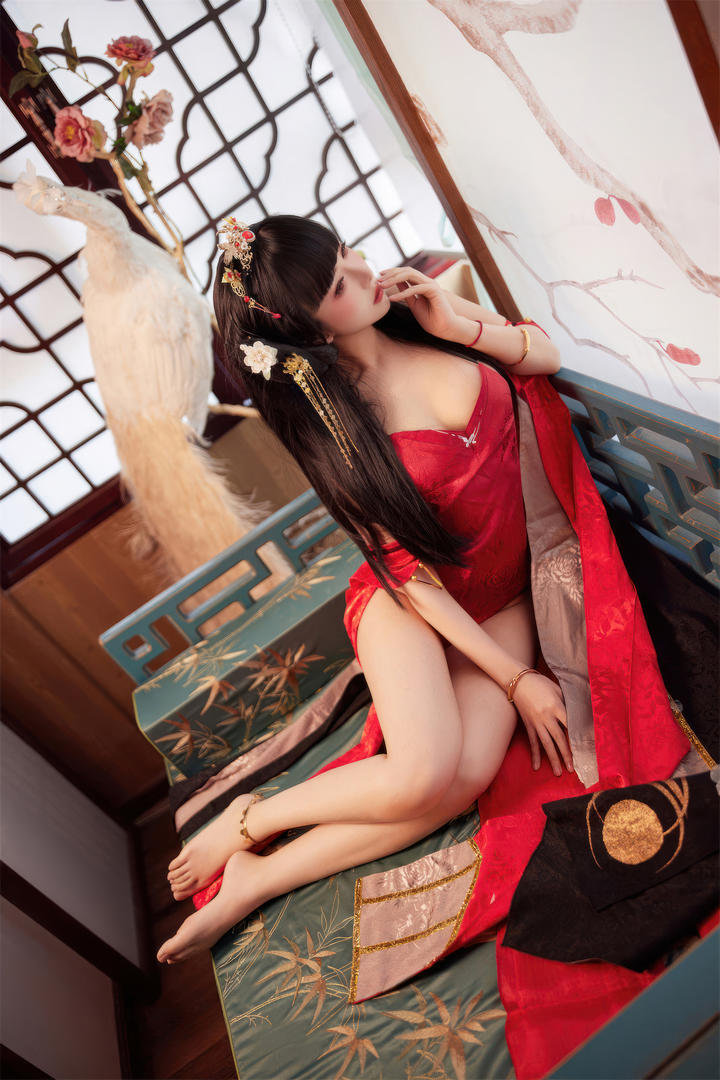 风华绝代的性感古装美女大尺度艺术摄影写真图片