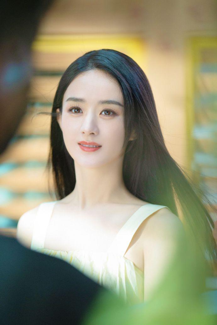 气质美女内地女演员赵丽颖图片