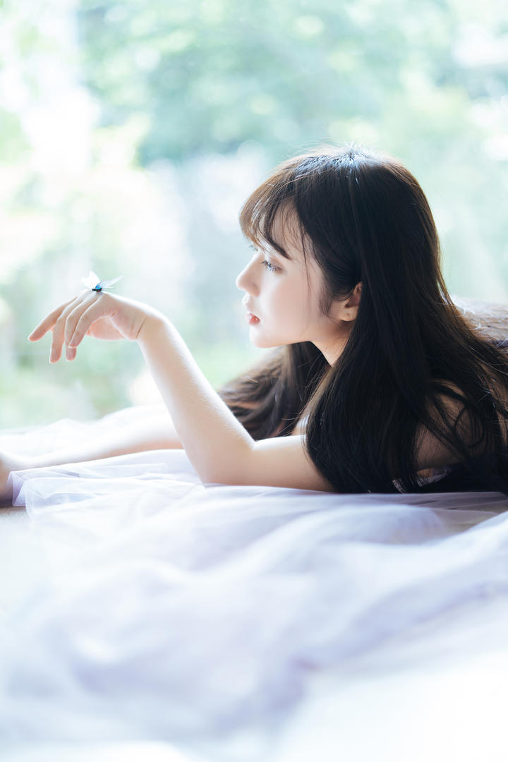 清纯福利姬极品粉嫩美女唯美艺术摄影图片