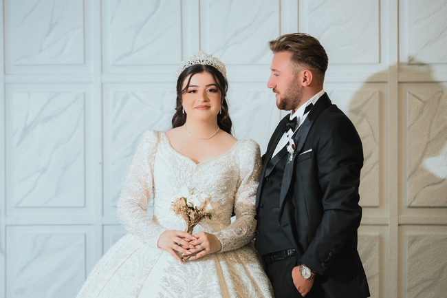 欧美帅哥美女情侣婚纱写真摄影图片