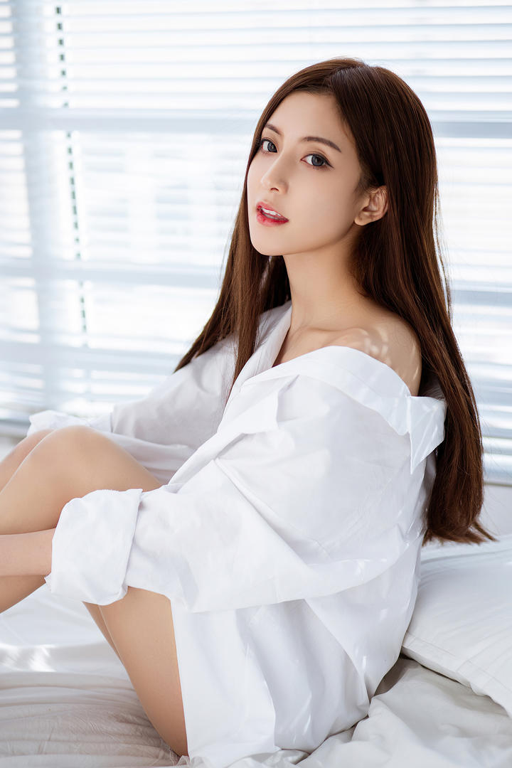 清纯中国气质美女私拍写真图片