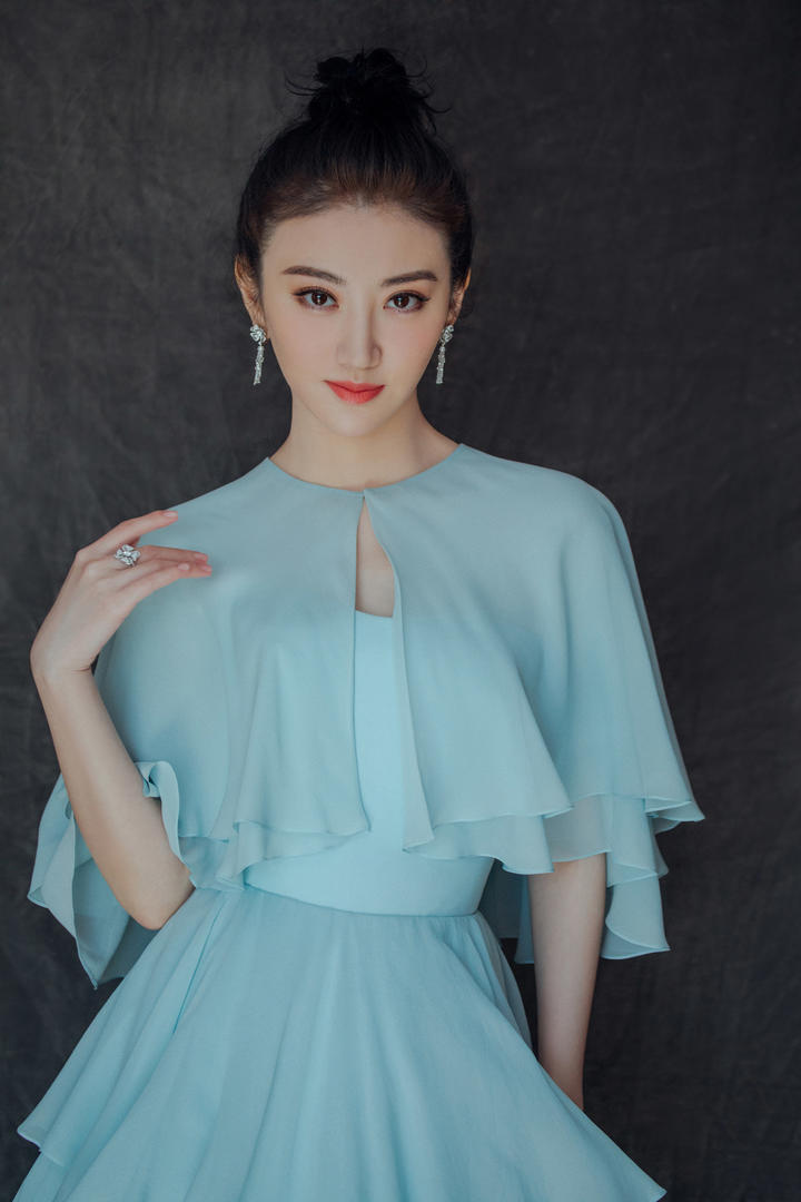 国内精选漂亮时尚美女明星壁纸景甜个人写真大图