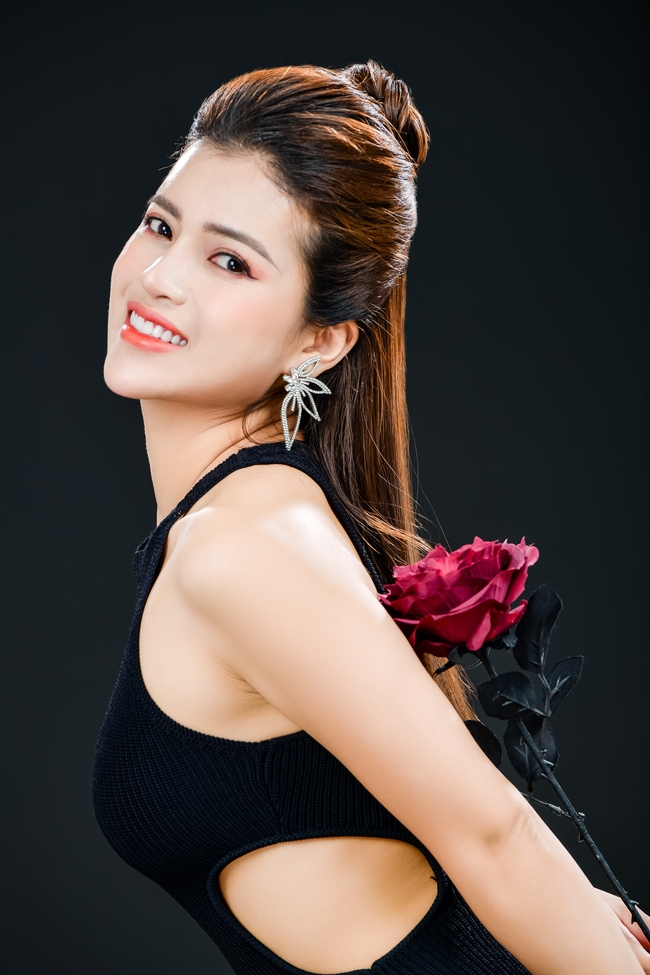 亚洲年轻有活力性感美女人体艺术图片