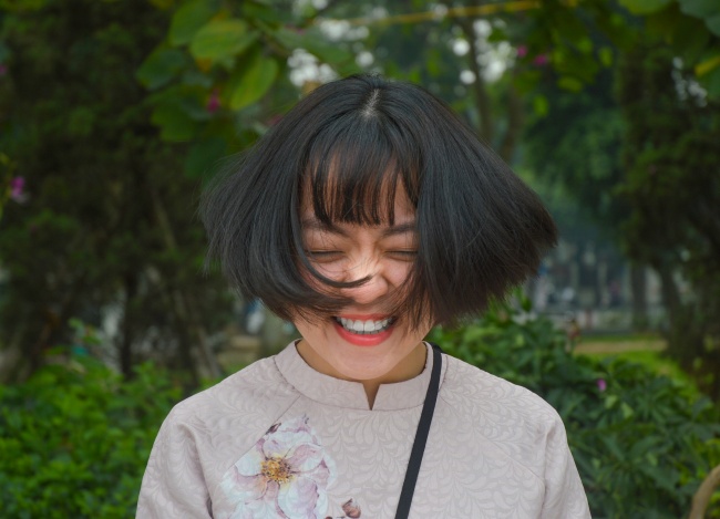 美女齐耳短发发型图片